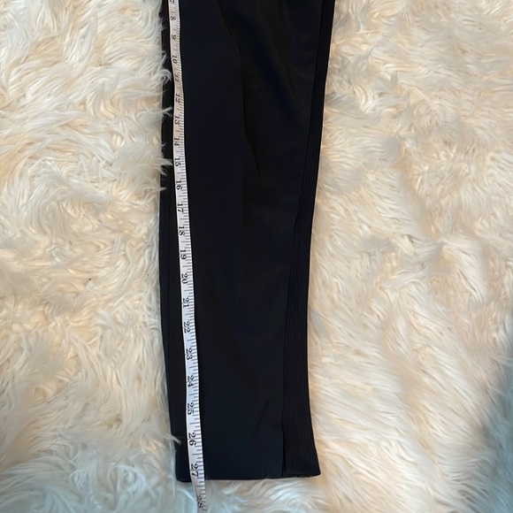 Athleta black everyday pants - Picture 8 of 11